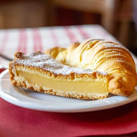Szálloda & Ristorante Serenella
