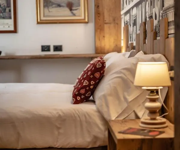 & Ristorante Serenella Готель 3*