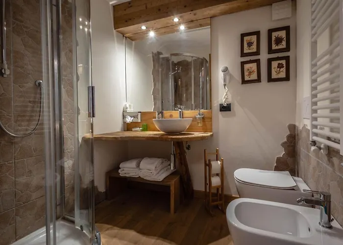 & Ristorante Serenella Брей-Червиния