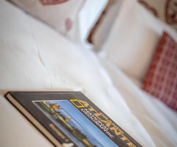 Готель & Ristorante Serenella 3*