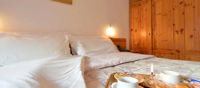 & Ristorante Serenella Готель 3*