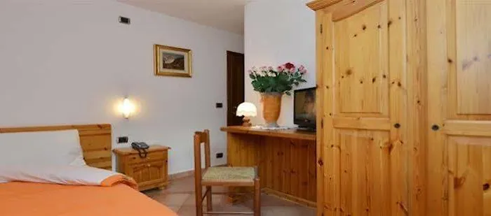 & Ristorante Serenella 3* Брей-Червиния